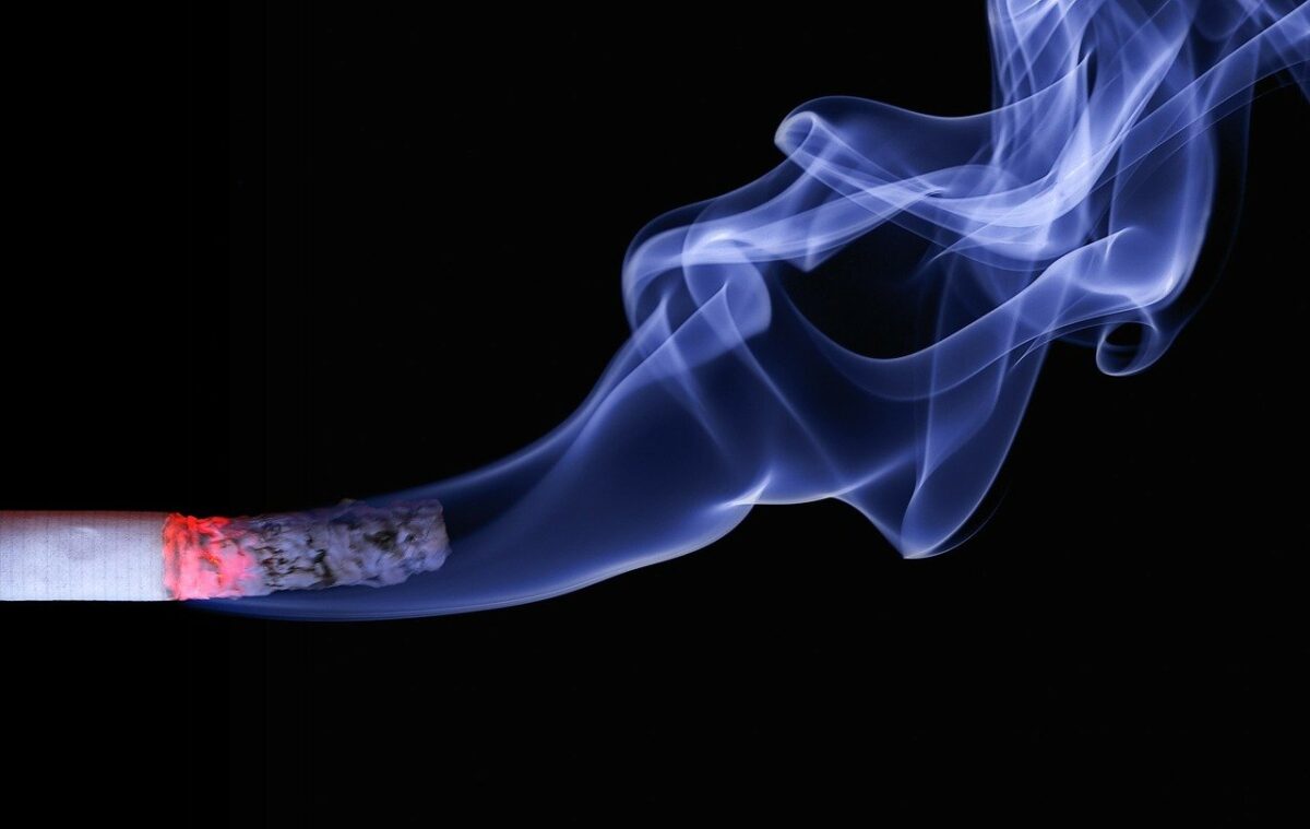 Esposizione a sostanze tossiche: differenze tra fumatori di tabacco “tradizionali”, utilizzatori di sigarette elettroniche e non fumatori
